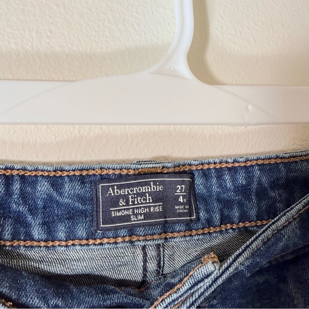 Abercrombie & Fitch SIMONE HIGH RISE SLIM jeans - Picture 3 of 4